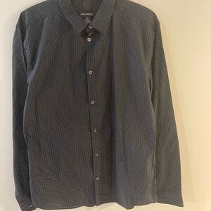 H&M Mens Dress shirt Size L. Brand New, Never Worn, Past the return date.